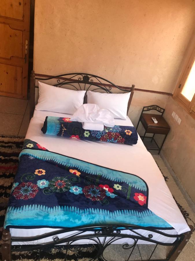 Auberge Restaurant Zahra Boumalne Dades ภายนอก รูปภาพ